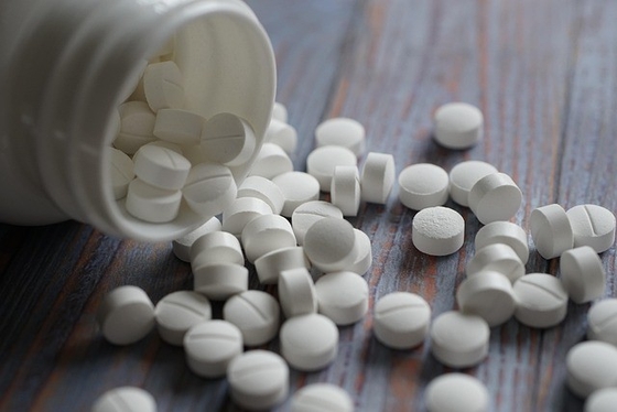 การรักษา FIP ด้วย Molnupiravir Tablet สําหรับแมว EIDD-2801 Tablet