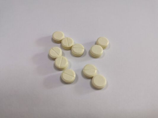 ยาเม็ด GS-441524 สำหรับแมว สะดวก ใช้ป้อนทางปาก ขนาด 20 มก. 40 มก. 50 มก. 60 มก. สูตรคงที่สำหรับการดูแลระยะยาว